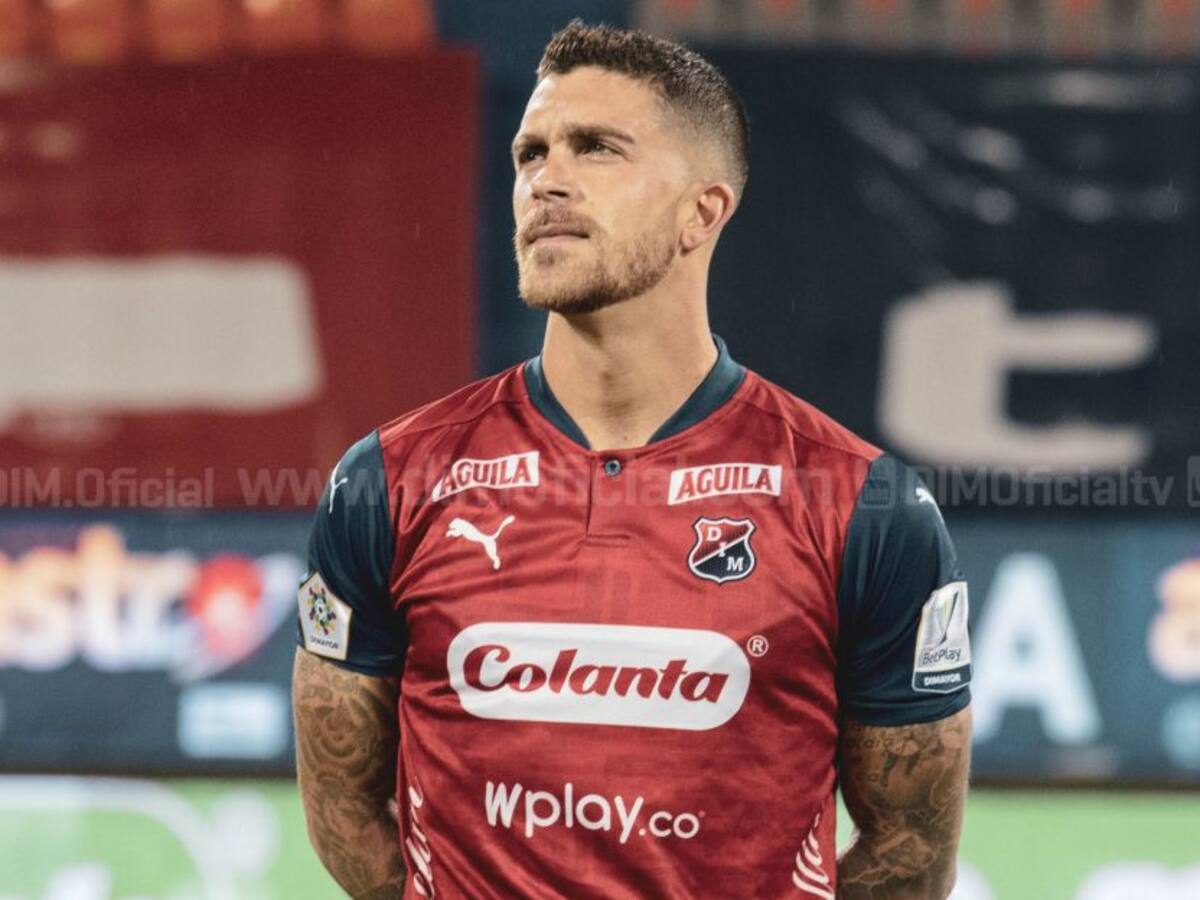 Adrián Arregui: "Tengo el deseo de poder quedar en la historia del club"