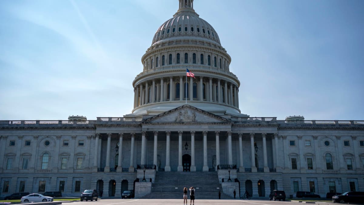 Congreso de EEUU votó a favor de publicar los archivos del caso Epstein