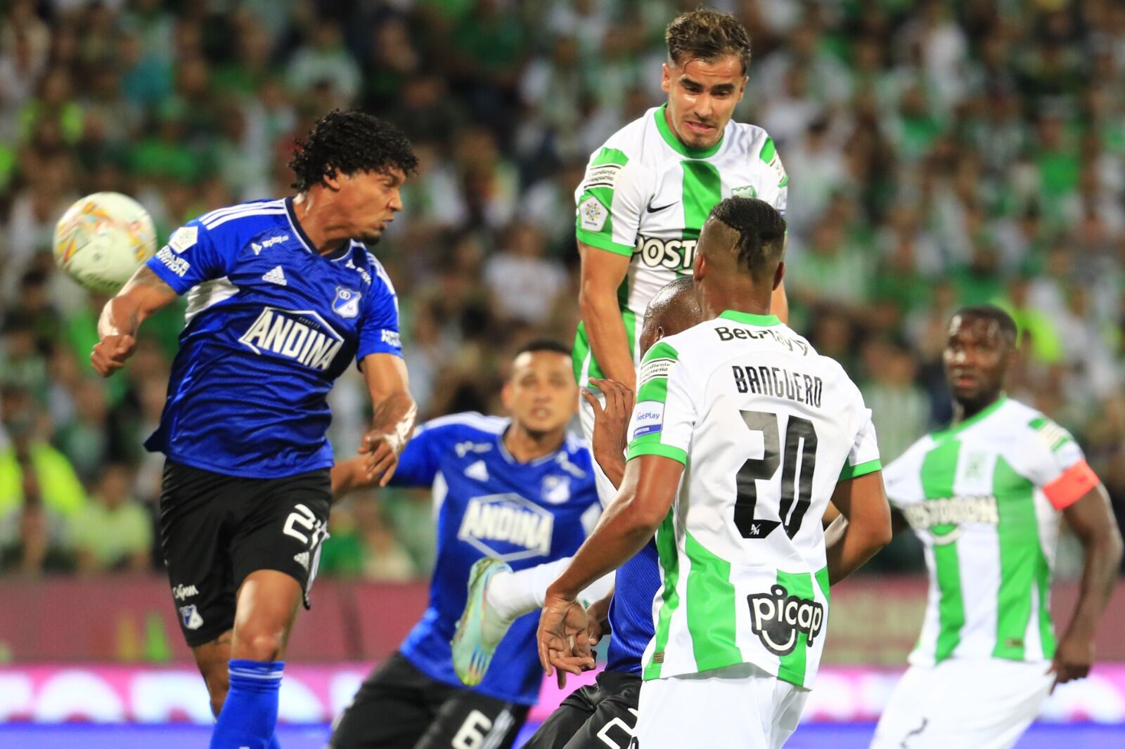 Duelo entre Millonarios y Nacional en Liga / Colprensa