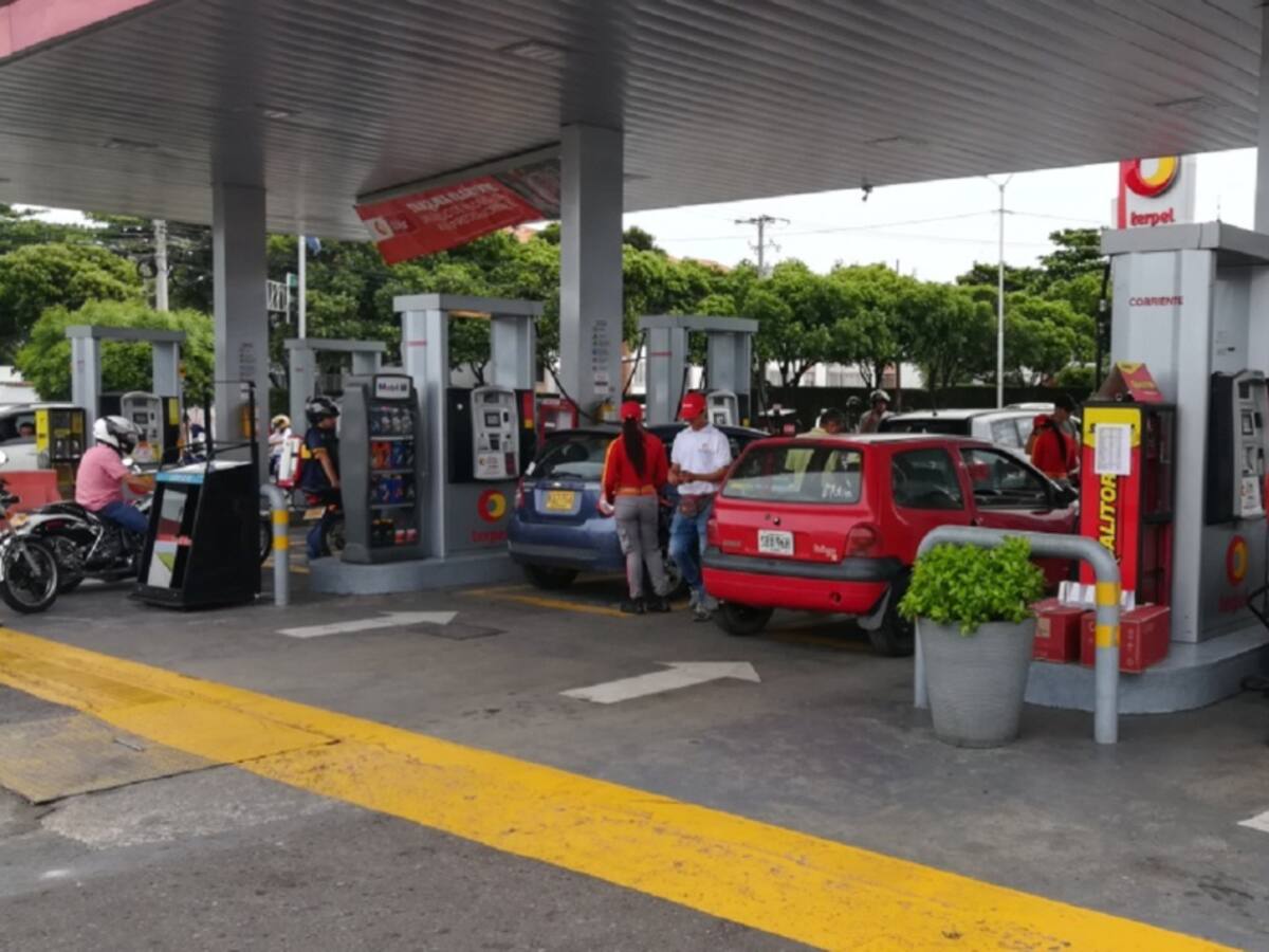 Desde hoy, vigilancia policial en estaciones de combustible