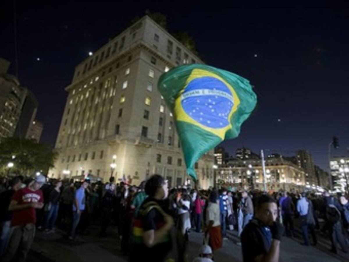 Brasil dice que Mundial costará 13.000 millones de dólares