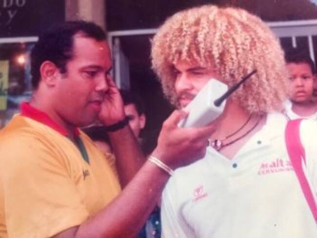 Eugenio Baena entrevistando a Carlos 'El Pibe' Valderrama / Archivo Personal.