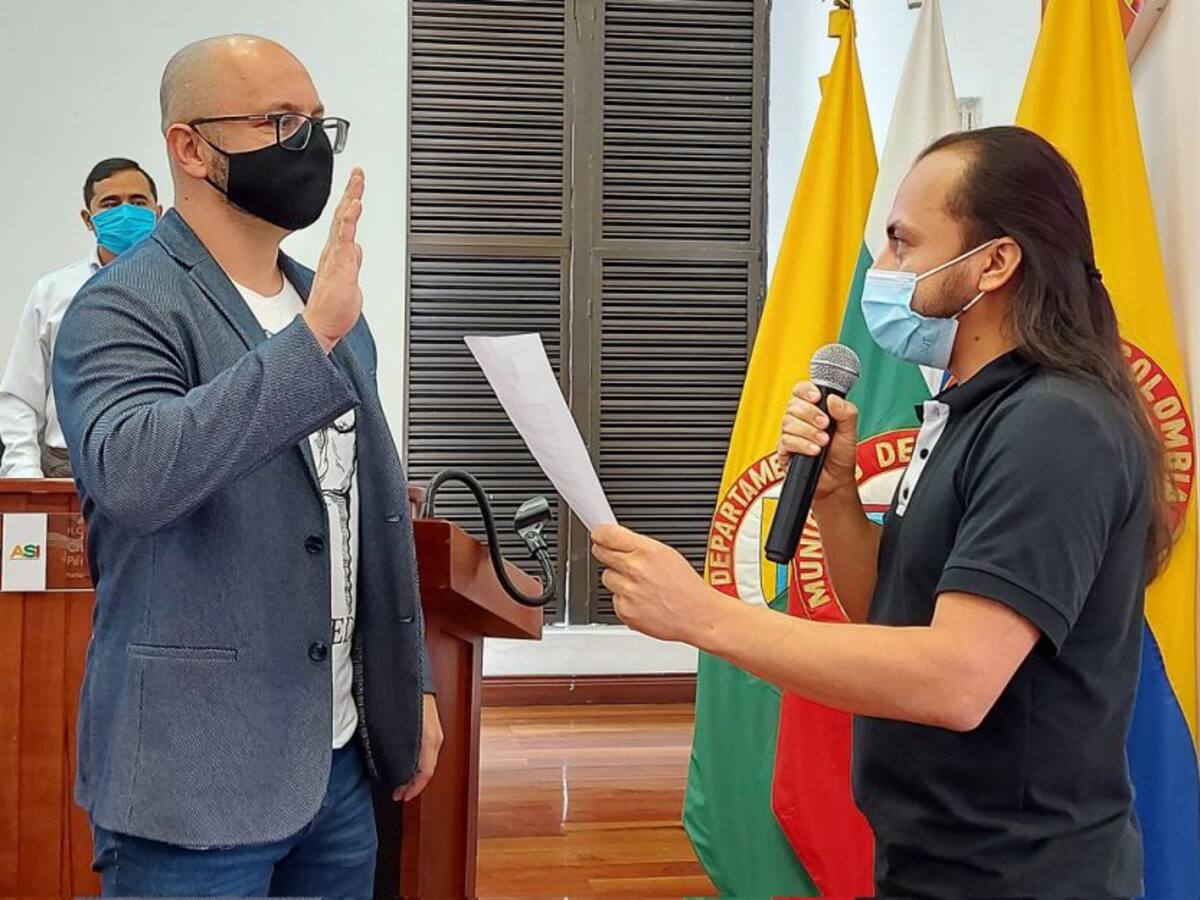 Jhon Alexander Rodríguez se posesiona como concejal de Manizales