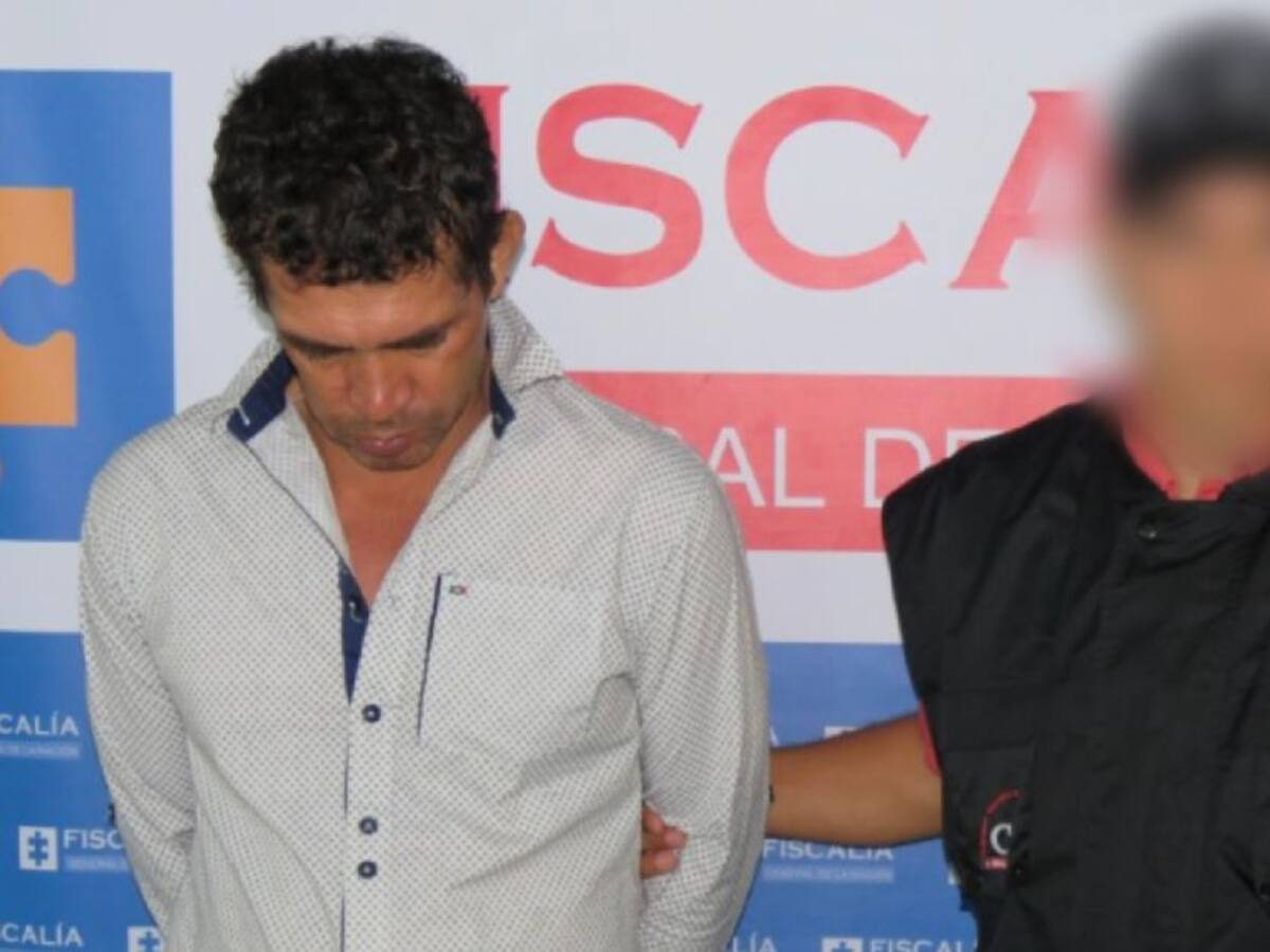 Más de 17 años de cárcel para hombre que atacó con arma blanca a una mujer