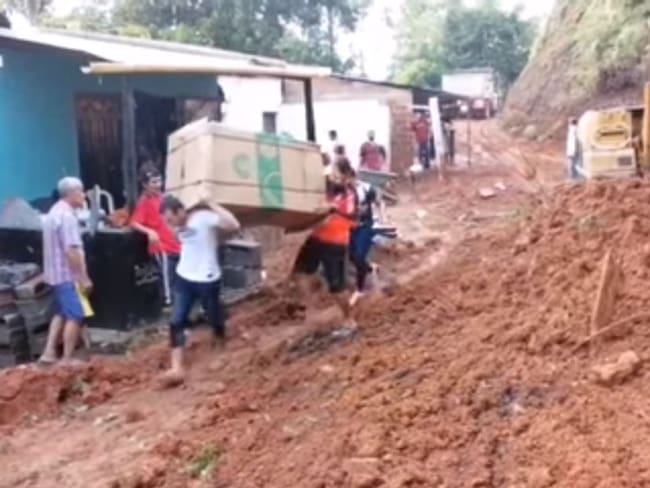 Puerto Berrío y San Luis, afectados por las lluvias en Antioquia