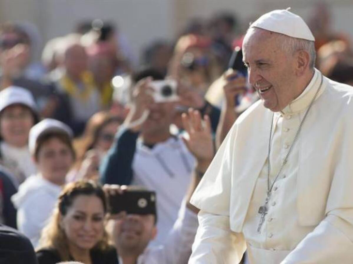 No hay vuelta de hoja, el papa va a Colombia: embajador ante el Vaticano