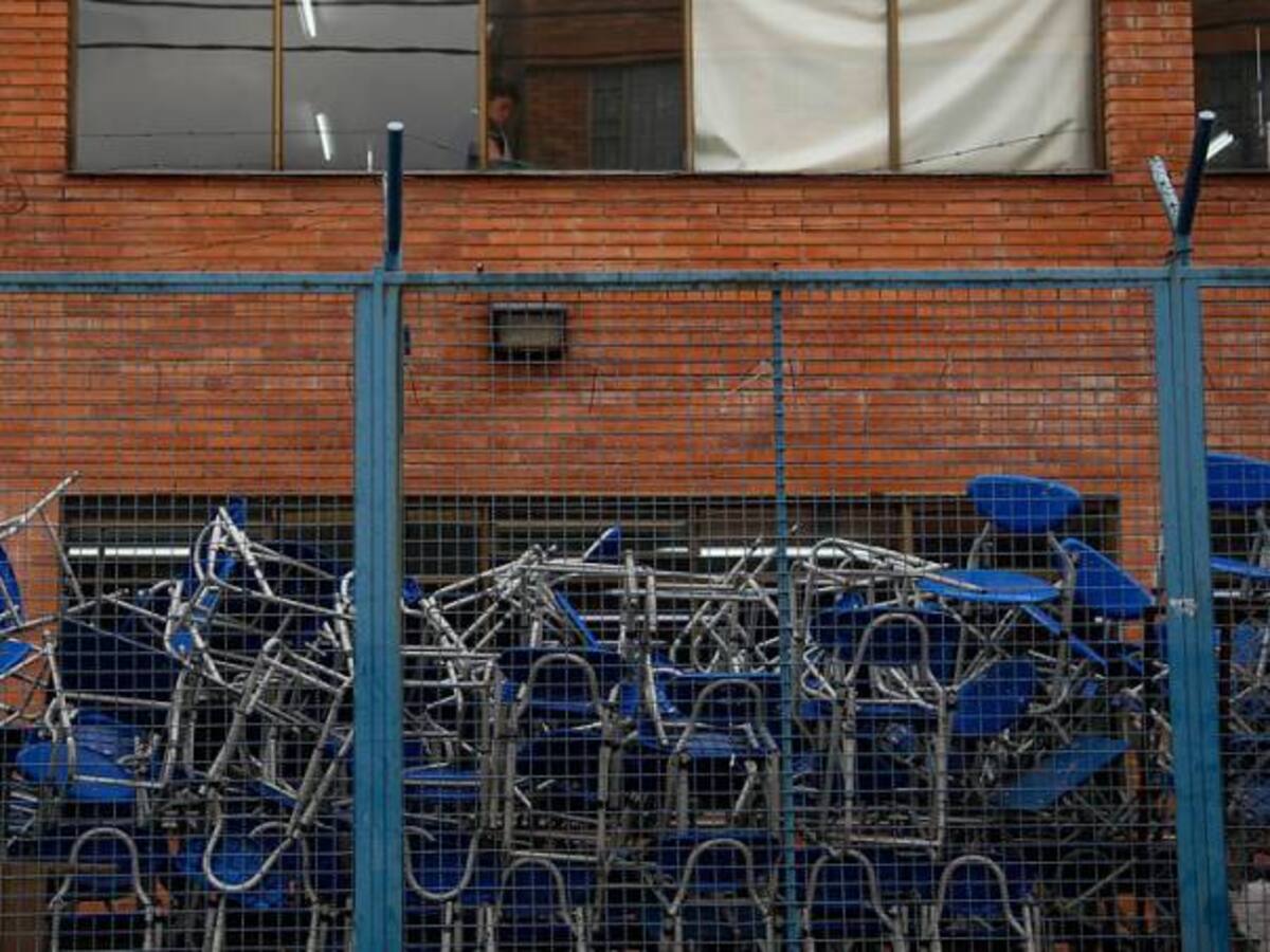 A punto de desplome está un colegio en Chocó