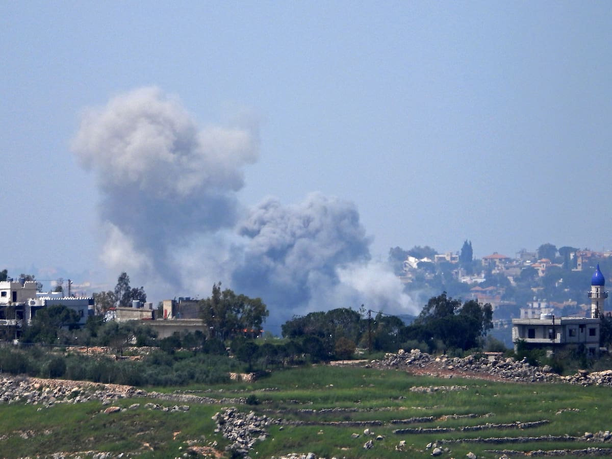 Tras ordenar evacuaciones, Israel ataca de nuevo el sur de Líbano