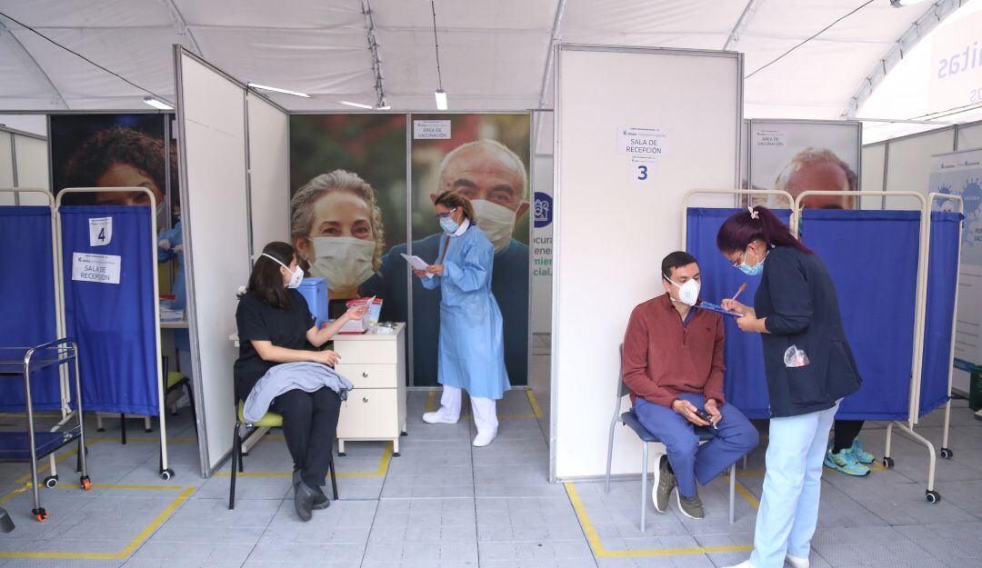 Vacunación contra la COVID-19 en Bogotá