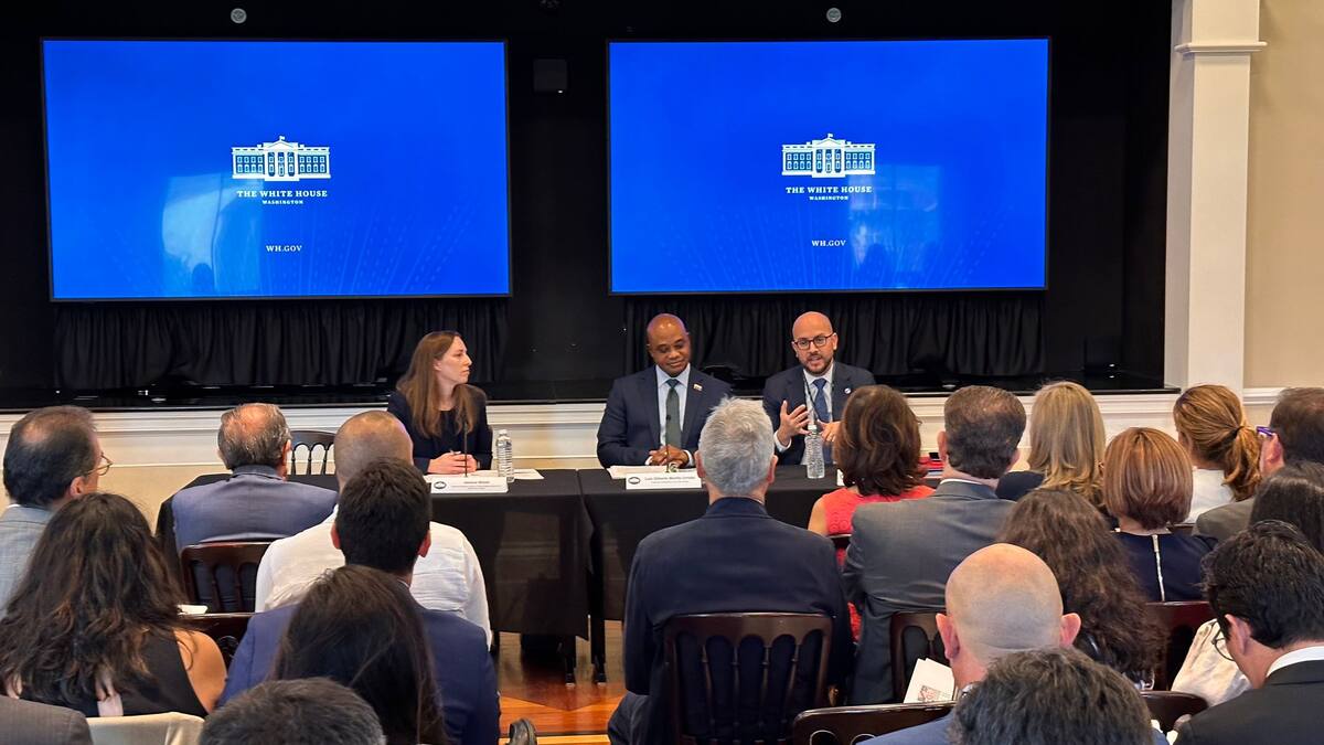 EE.UU. contempla dar alivio migratorio a colombianos indocumentados: Murillo