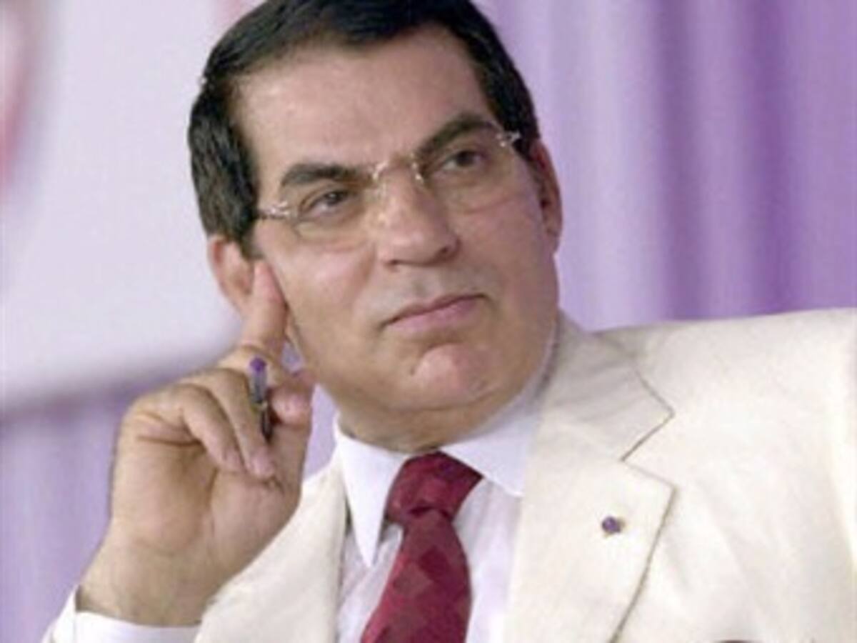 Presidente de Túnez abandona el país en medio de grandes disturbios