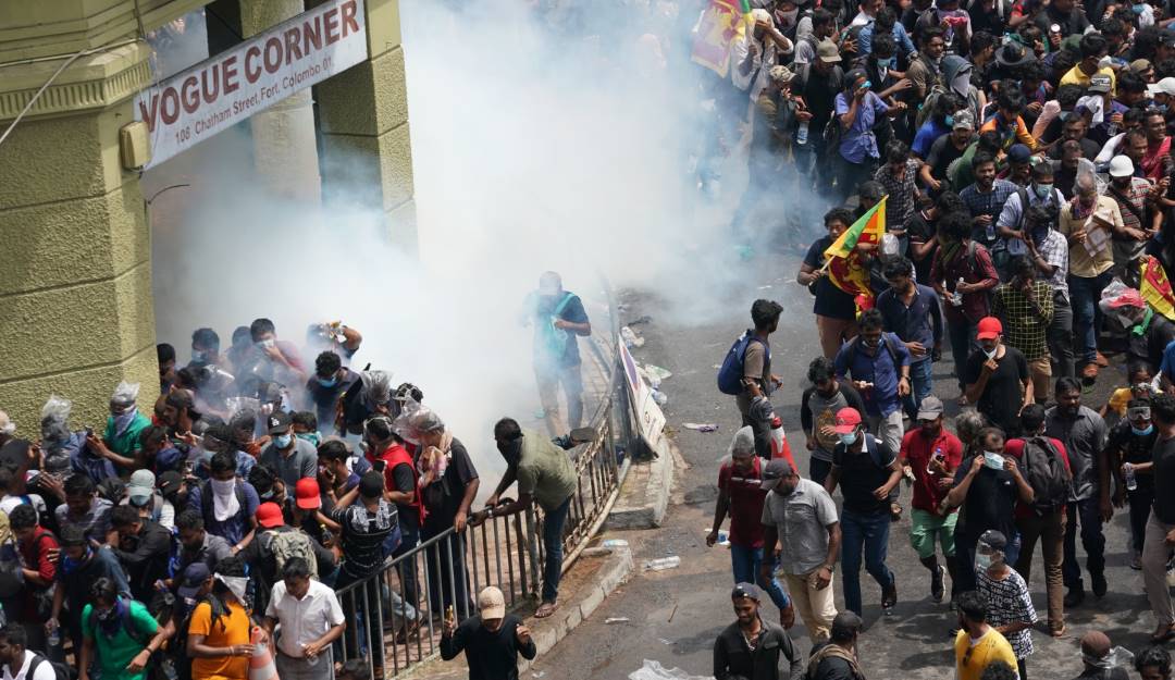 Protestas multitudinarias en Sri Lanka. Foto: Getty