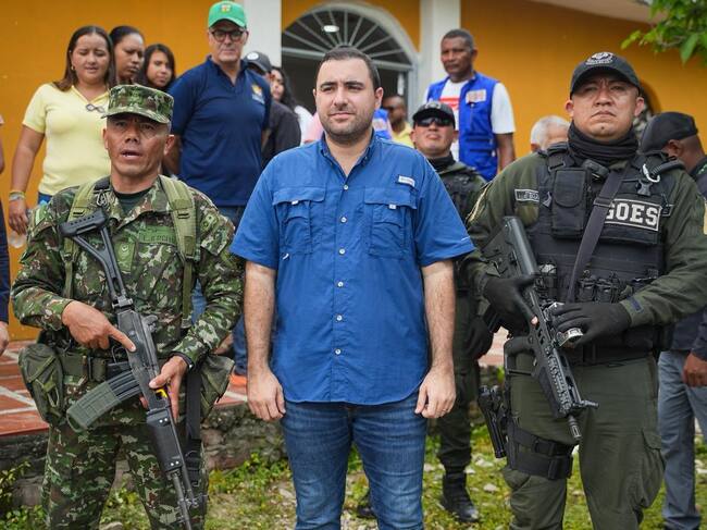 Gobernador de Bolívar supervisa seguridad en municipios y vías en el puente festivo