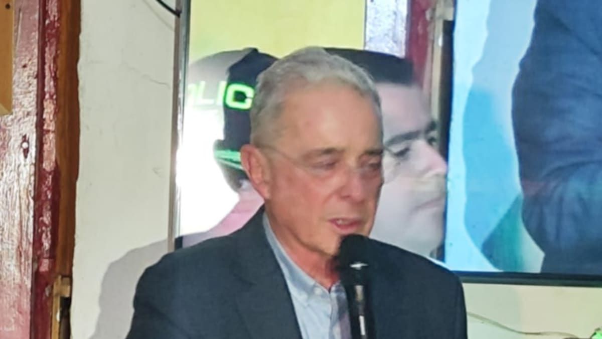 El expresidente Uribe liderará un evento de fe en el lugar donde asesinaron a Miguel Uribe