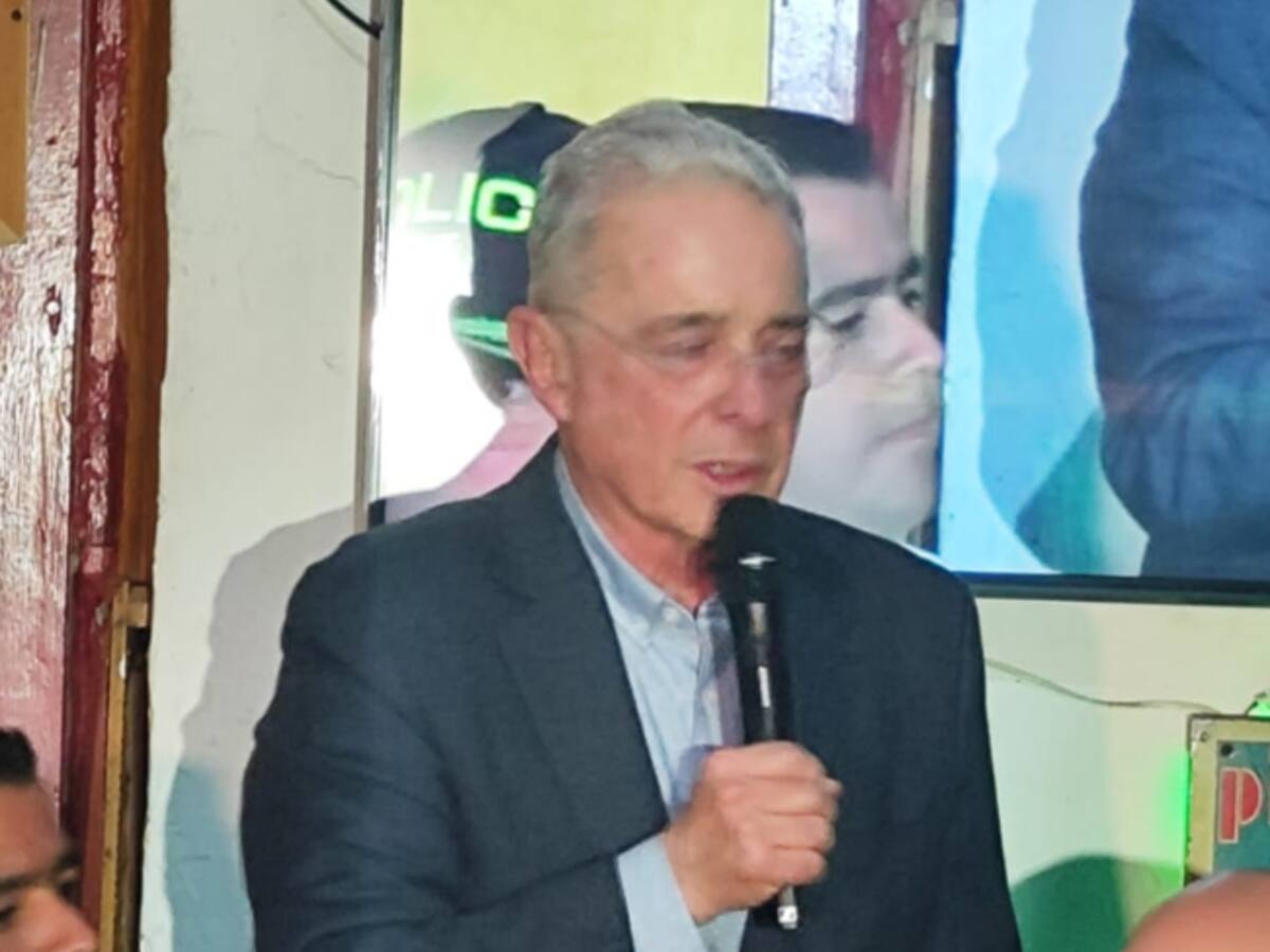 El expresidente Uribe liderará un evento de fe en el lugar donde asesinaron a Miguel Uribe