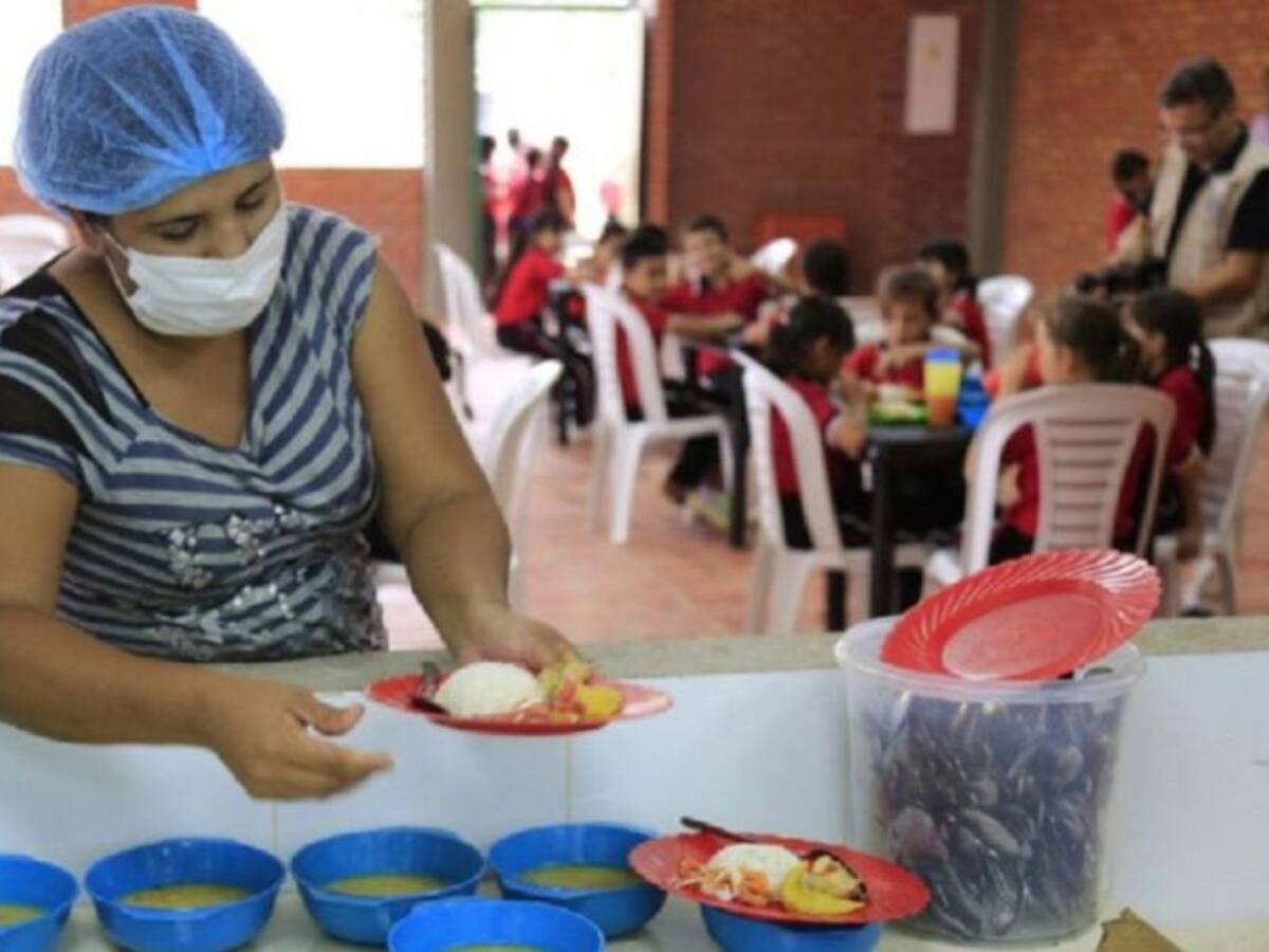 ¿Qué respondió contratista que a deuda a ecónomas del PAE en Tunja?