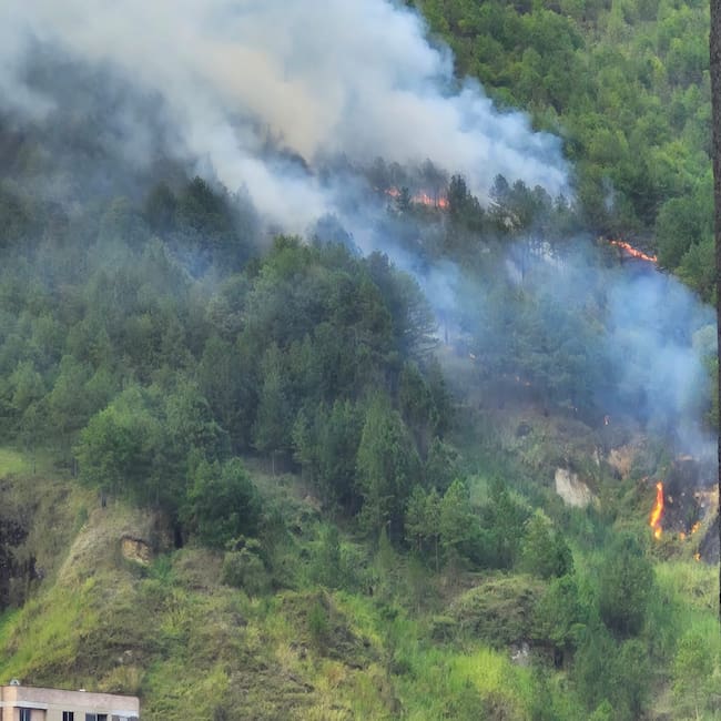 Incendio en Cerro Quitasol- foto alcaldía de Bello