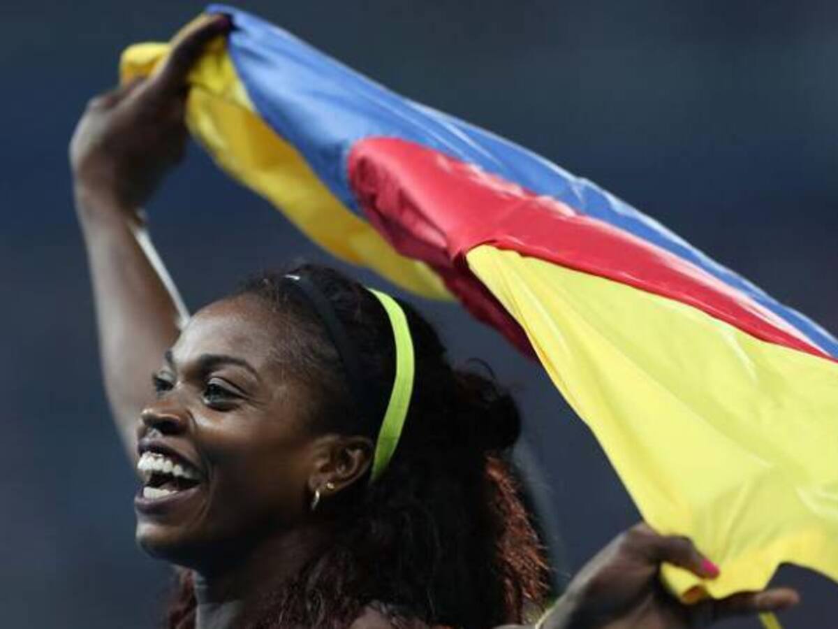 Caterine recibe el Oro y se proclama como la reina del salto triple