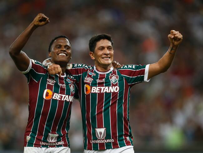 Jhon Arias y Germán Cano celebrando. (Photo by Wagner Meier/Getty Images)
