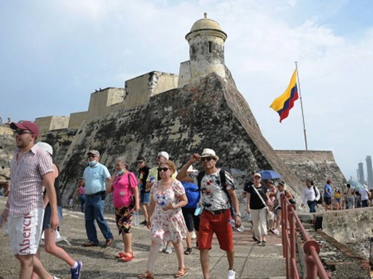 Barriletes en día de entrada gratis este domingo en Castillo de San Felipe