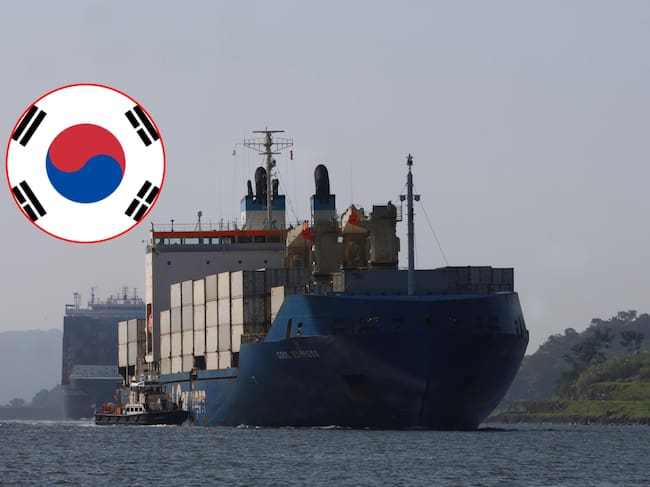 Buque surcoreano paga récord de 5,3 millones de dólares en subasta para cruzar el Canal de Panamá. Foto: EFE.