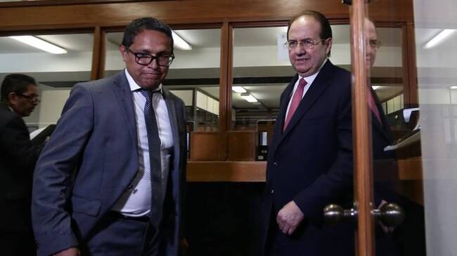 El ex magistrado Leonidas Bustos declara en la Corte Suprema.