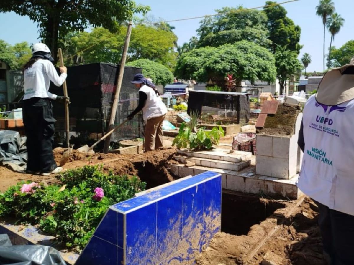 Recuperación de cuerpos en cementerio de Neiva permite avanzar en reconstrucción del Monumento 14
