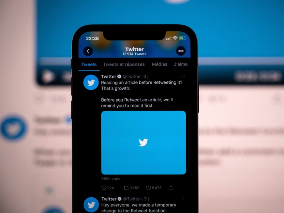 ¿Procuraduría debería investigar contrato de influenciadores del Gobierno?