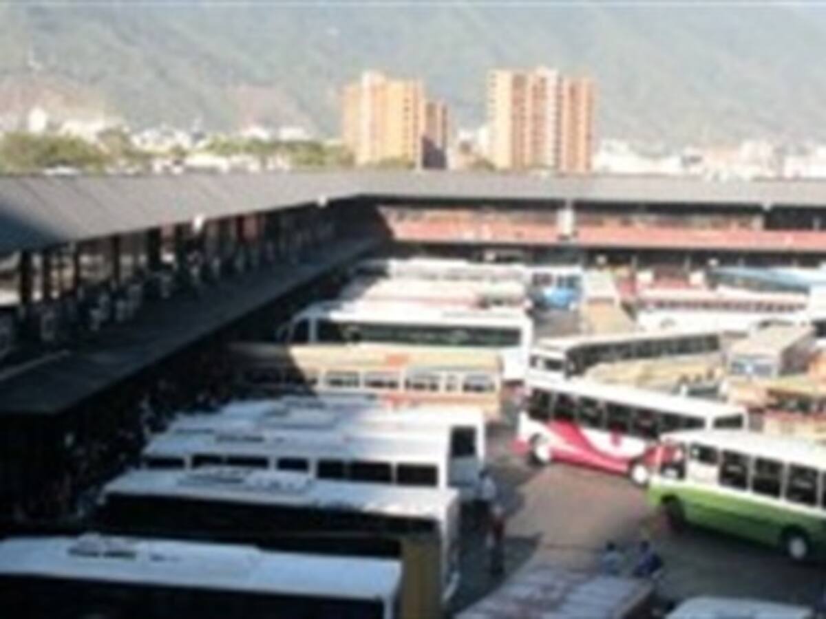 Comienza movilización de pasajeros por terminales terrestres de Medellín