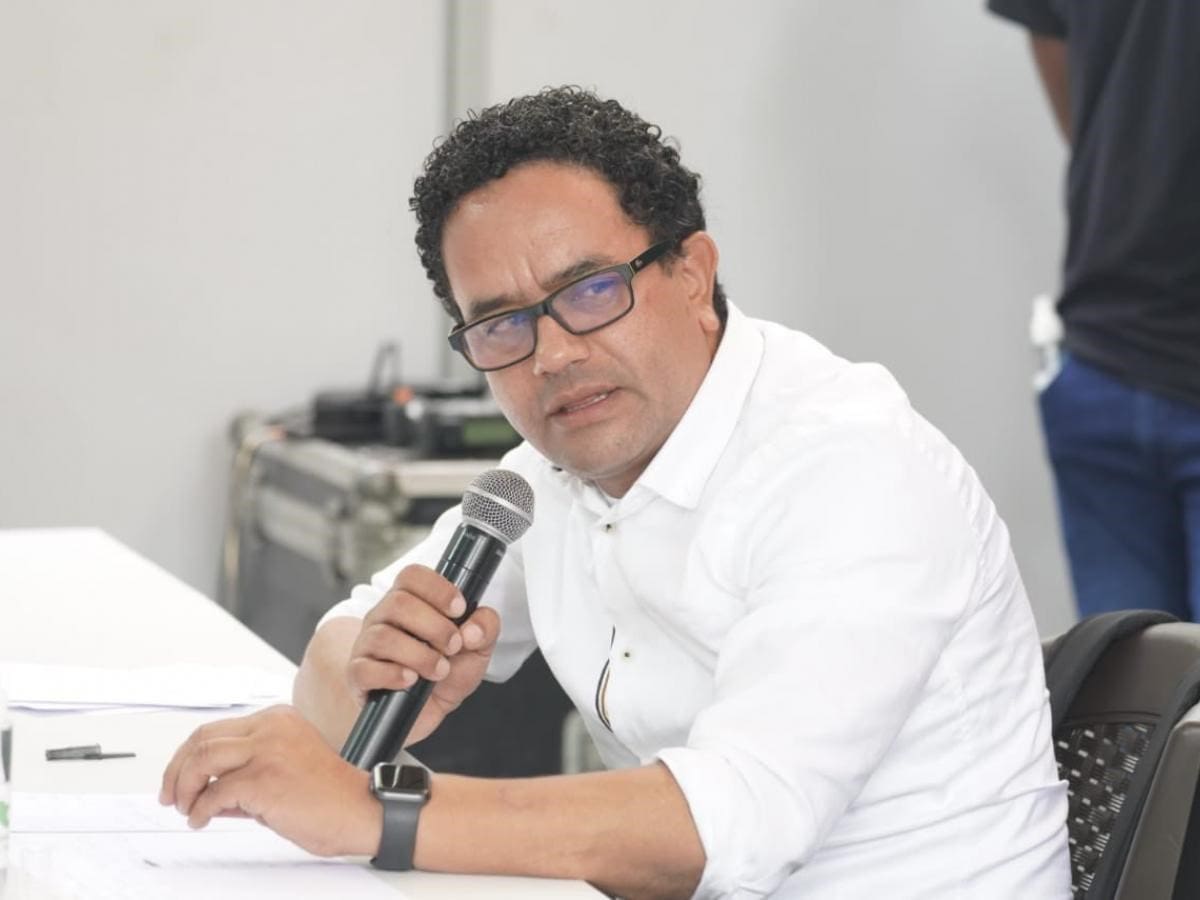 Coordinan acciones para proteger al alcalde de Ituango, tras amenazas de las disidencias