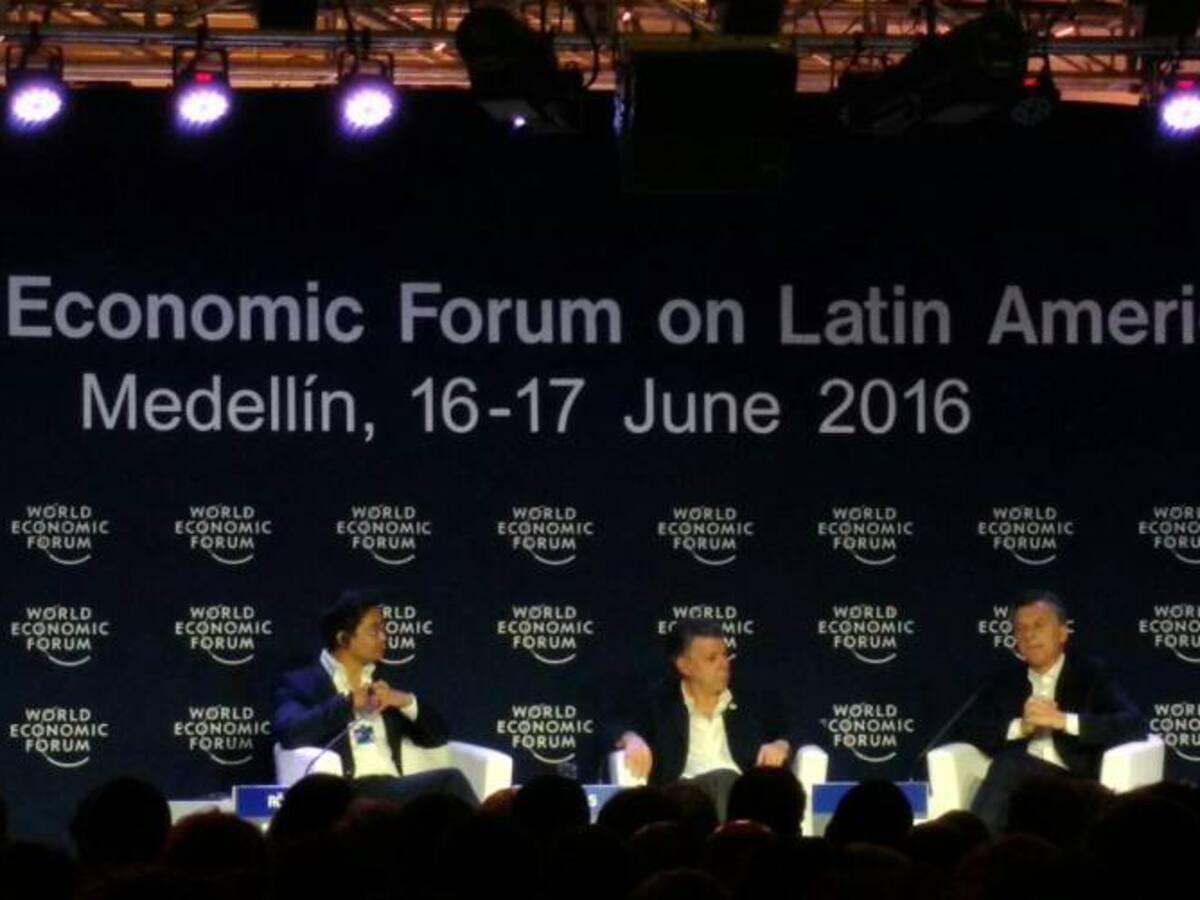 Elecciones y revocatoria, único camino para Venezuela