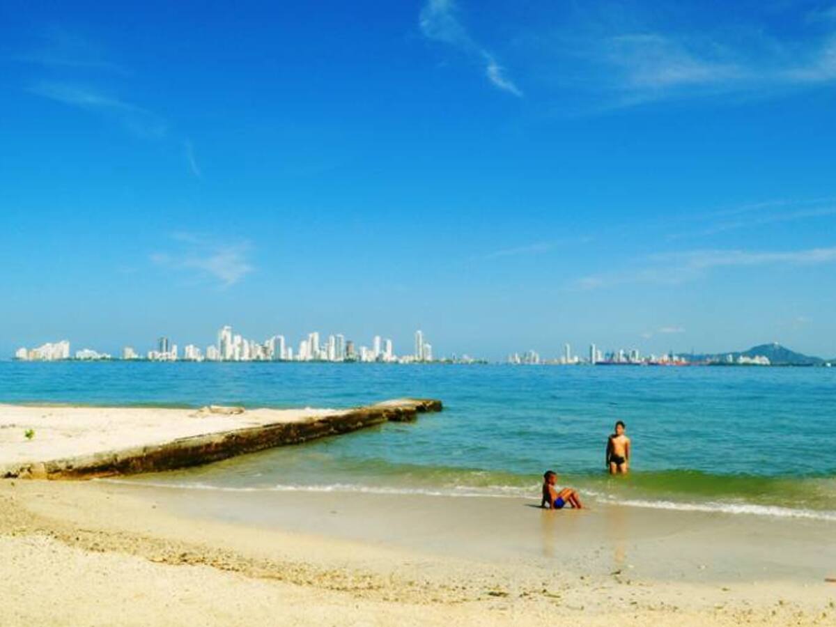 Denuncian que alcaldía no protege derecho de habitantes de Punta Arenas y Tierra Bomba