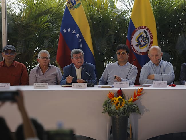 ELN llama crisis a un malentendido: Otty Patiño, jefe negociador gobierno