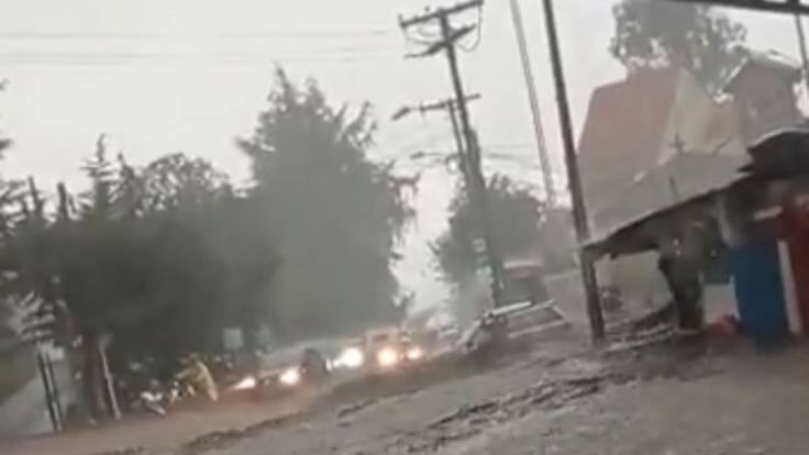 Tragedia en La Calera: momento en que dos guardias fueron arrastrados por avalancha
