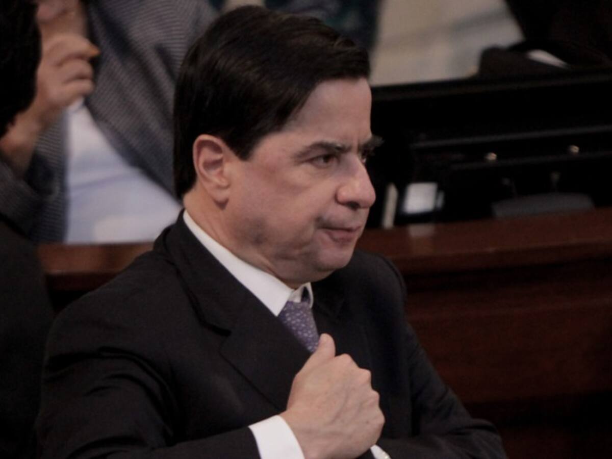Procuraduría archiva investigación a Juan Fernando Cristo por el carrusel