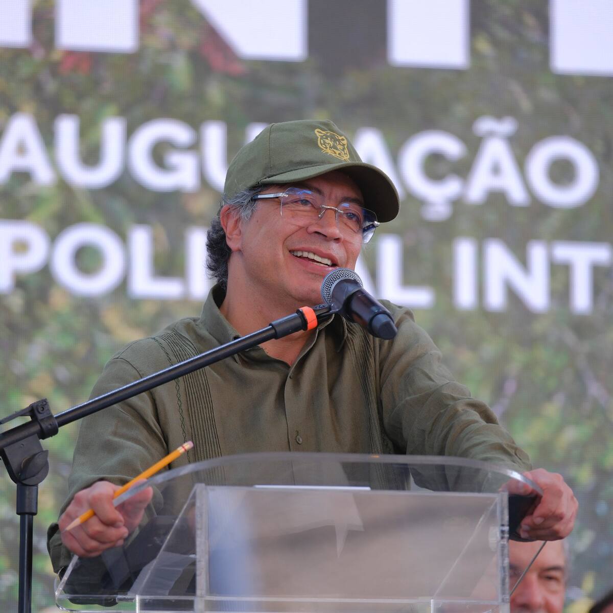 La canción de Gustavo Petro promoviendo la Constituyente: “Asamblea del pueblo tu luz brillará”