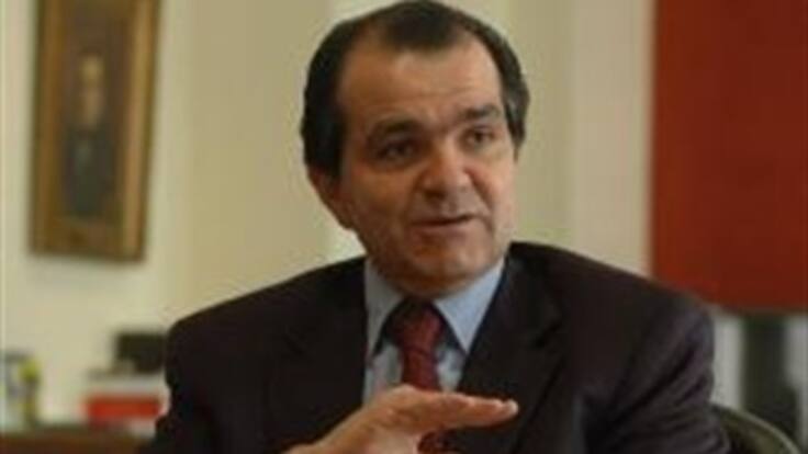 El gobierno recortaría inversión social si referendos no se hacen el mismo día