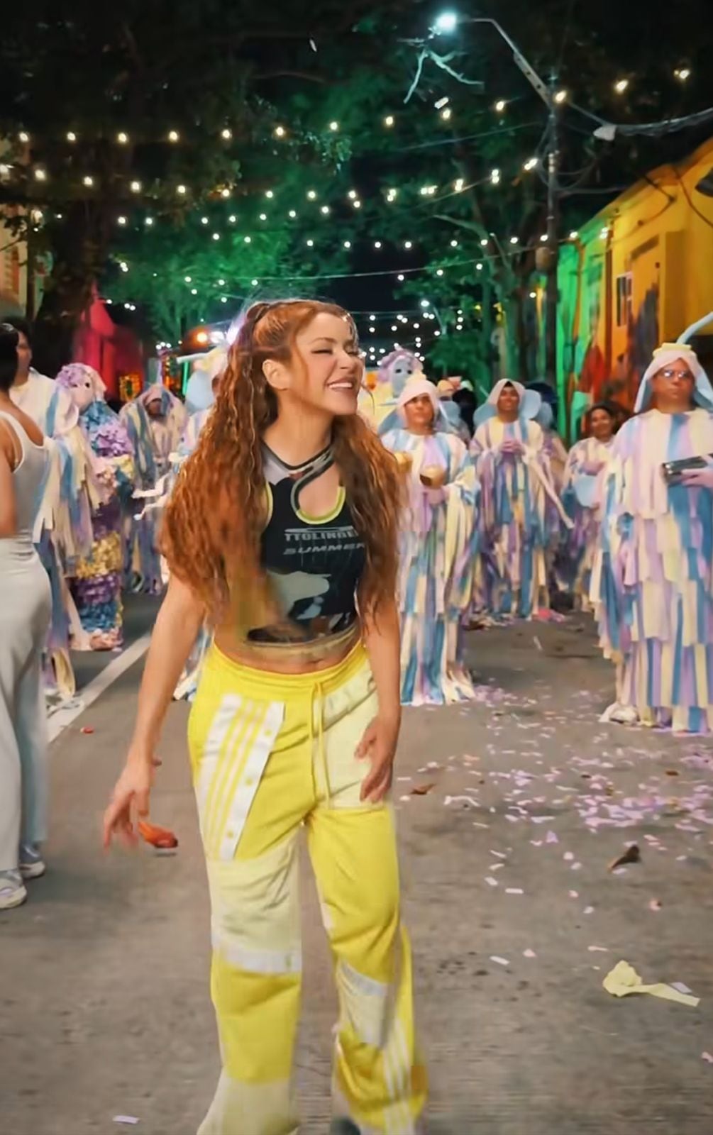 Shakira durante rodaje de video en Barrio Abajo