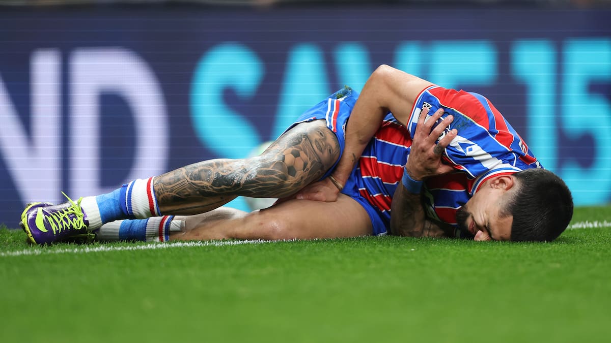 Oliver Glasner enciende las alarmas por la lesión de Daniel Muñoz: alerta en Selección Colombia