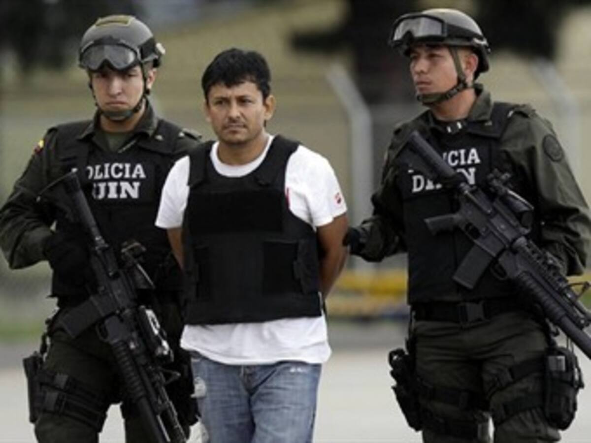 Condenan a 24 años de cárcel al exjefe paramilitar alias Martín Llanos