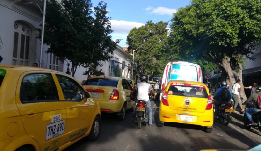 No tendrá pico y placa el transporte público