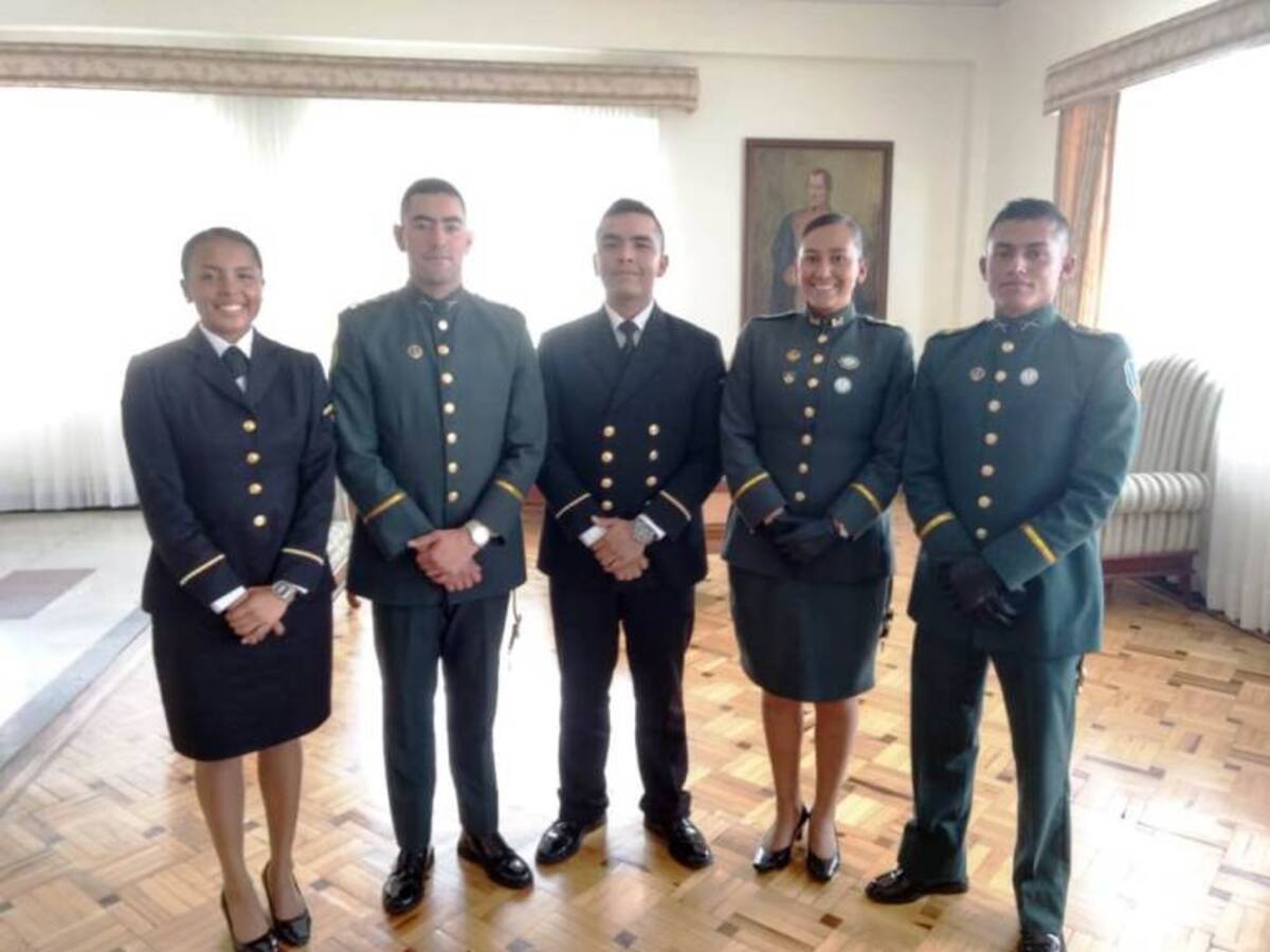 Escuela Naval de Cartagena gana mejor ponencia en Bogotá