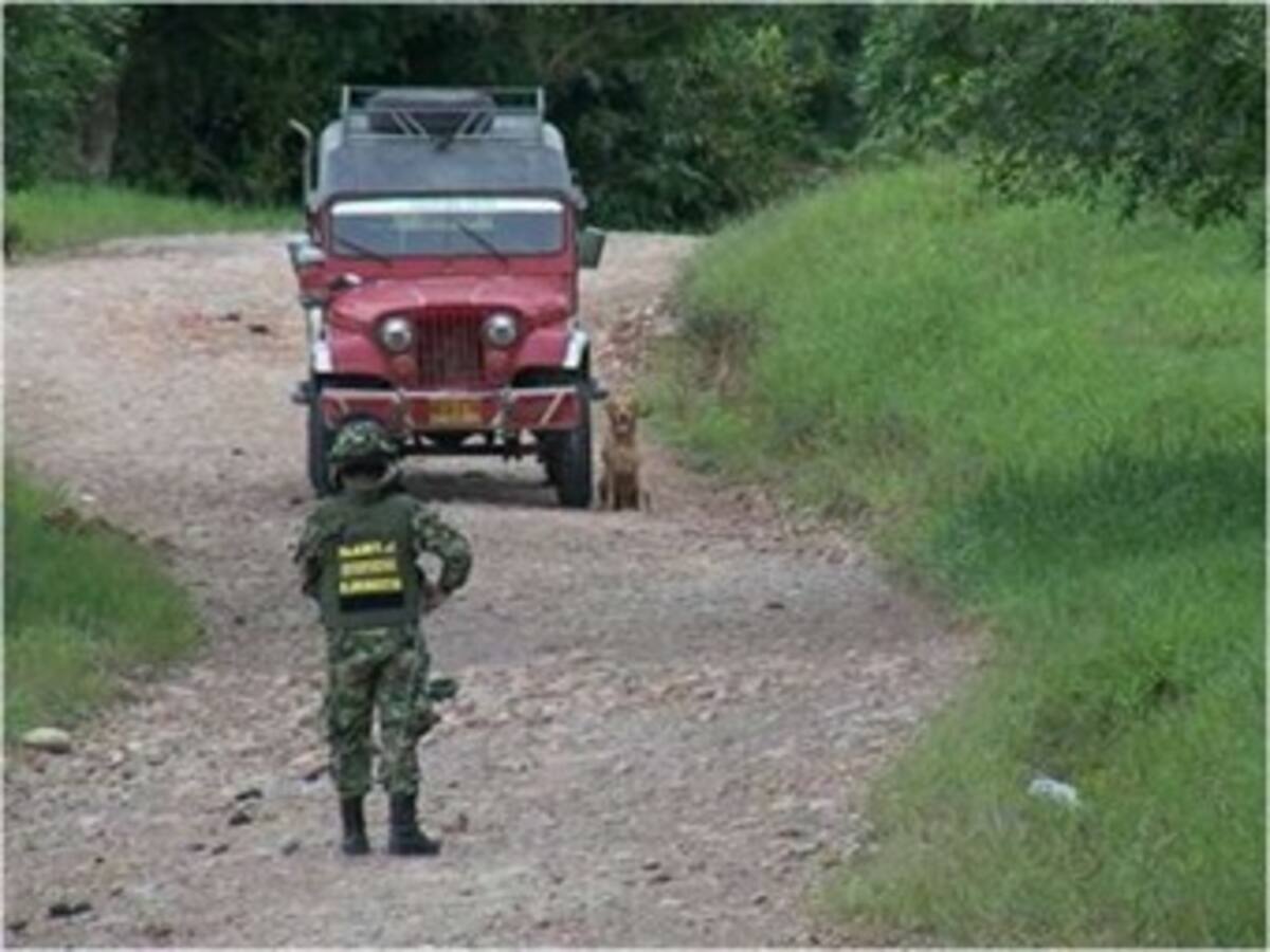 Las autoridades desactivaron dos carros bomba en Arauca