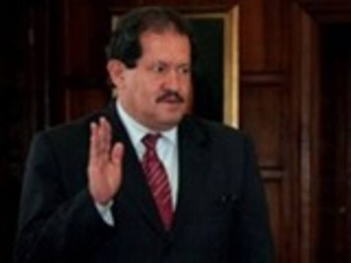 'Juan Manuel Santos y yo somos un complemento, somos el equilibrio': Angelino Garzón