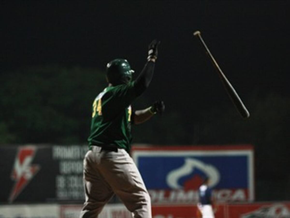 Leones disputará el título del béisbol colombiano ante Tigres