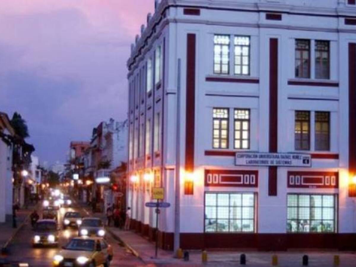 Multa de 122 millones de pesos a directivos de Universidad Rafael Núñez