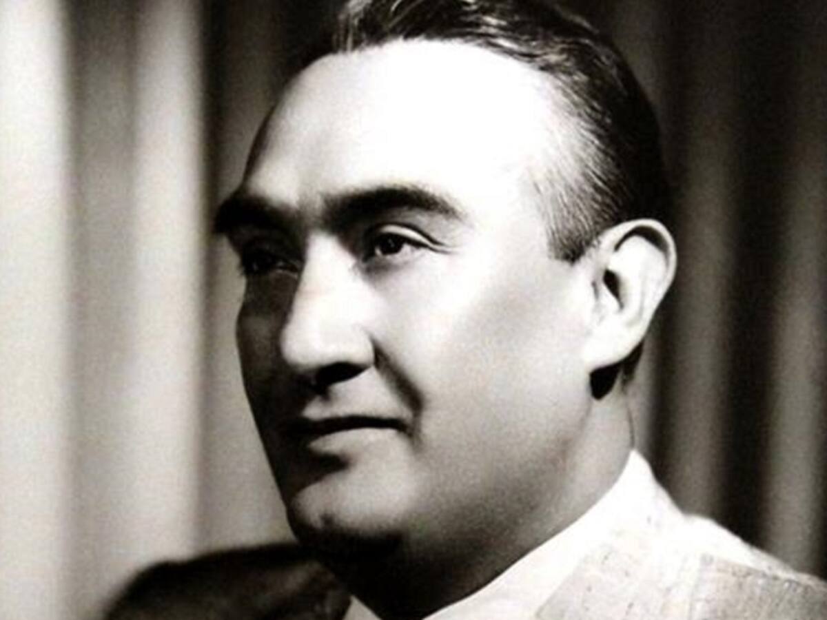 La Buena y La Mejor: Pedro Vargas