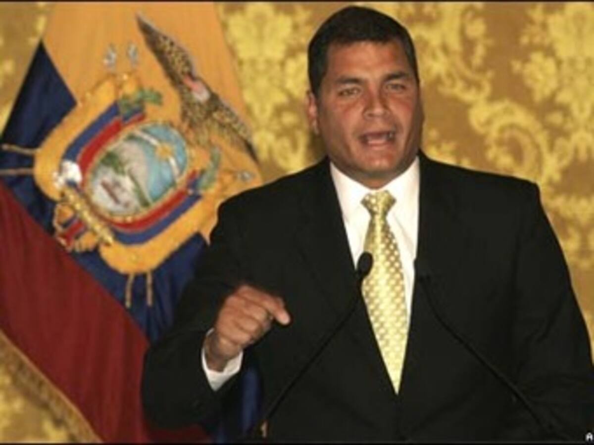 Correa informa de oferta china de 1.000 millones dólares para infraestructura