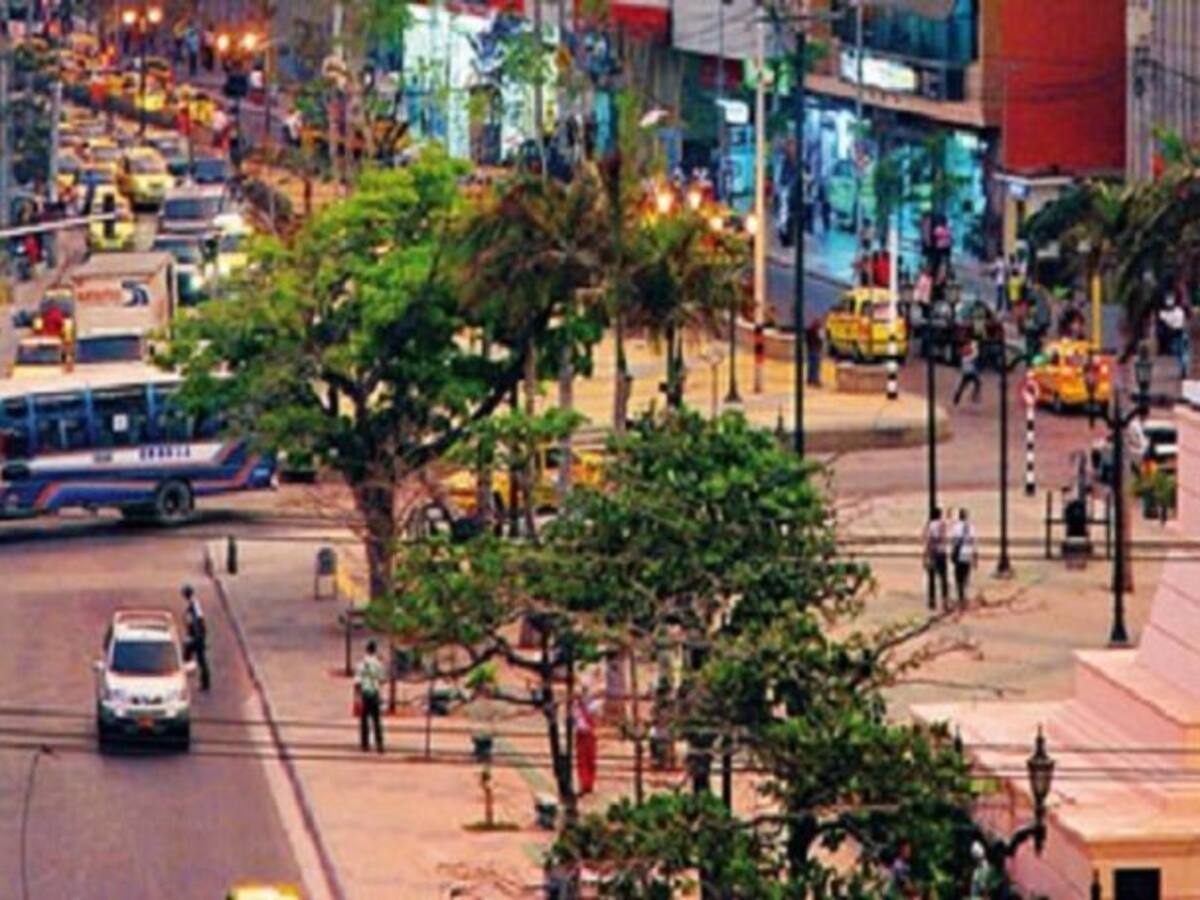 Comerciantes del centro protesta por cortes de energía en diciembre