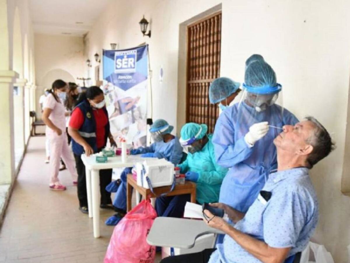 Adultos mayores de Cartagena le temen a las pruebas COVID-19